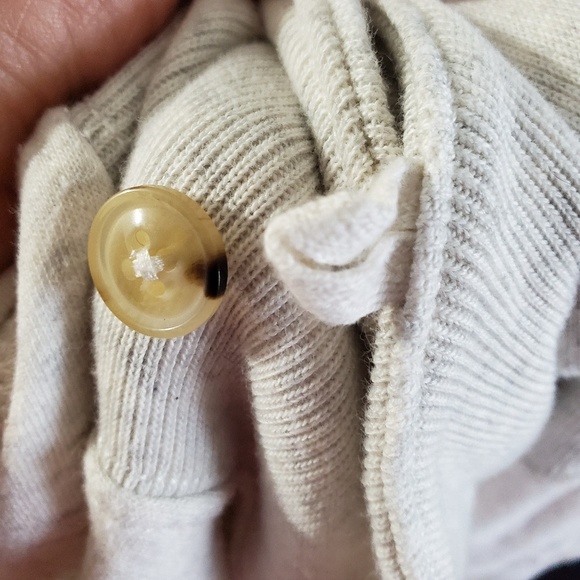 Old Navy Cream-colored sweatshirt with a long neck and one button - Picture 7 of 7